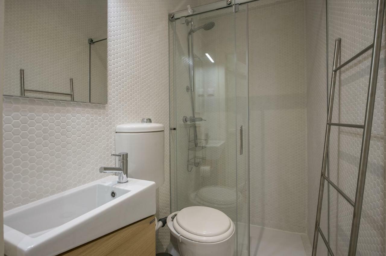 Hip Tailor Made Flat In Bairro Alto Lejlighed Lisboa Eksteriør billede